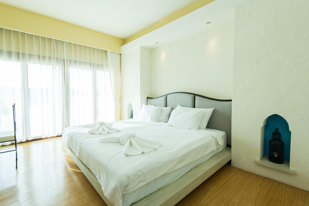 Baan Talay See Cream Resort Samut Songkhram Exterior photo